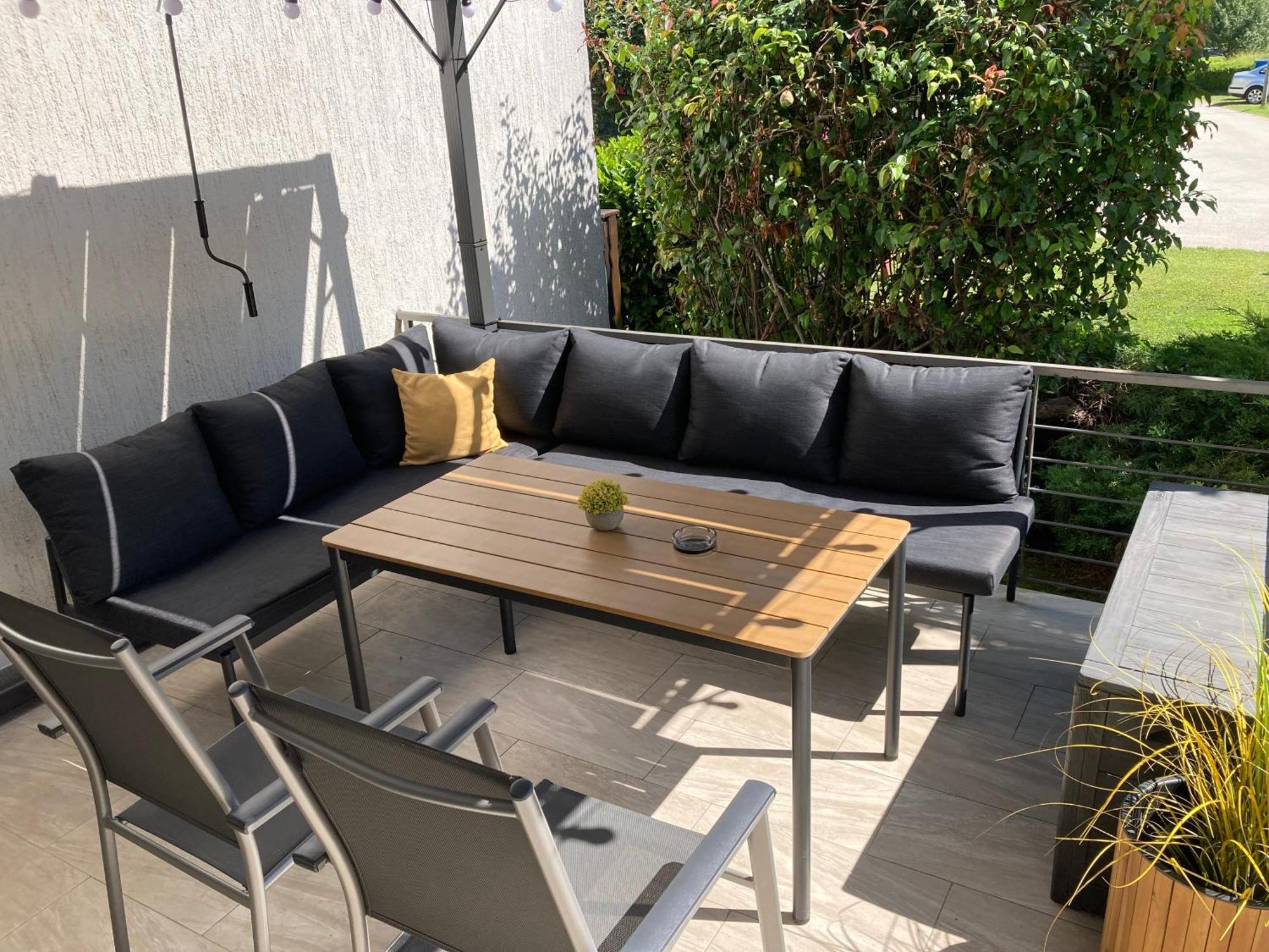 Apartman Sonas With Free Private Parking Karlovac Exterior photo